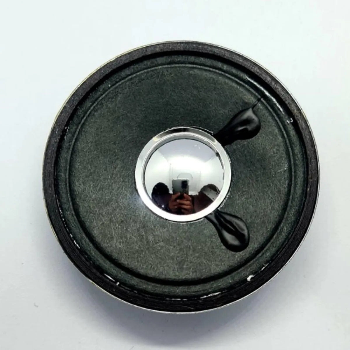 Alto Falantes Yd58 2 1/4, 0,5w-8 Ohms Ferrite Redondo